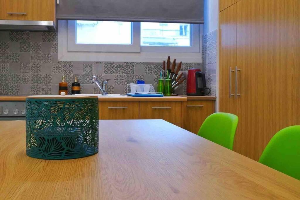 Casa Verde Di Giorgio 10 Mins Walk From Piraeus Port Екстериор снимка