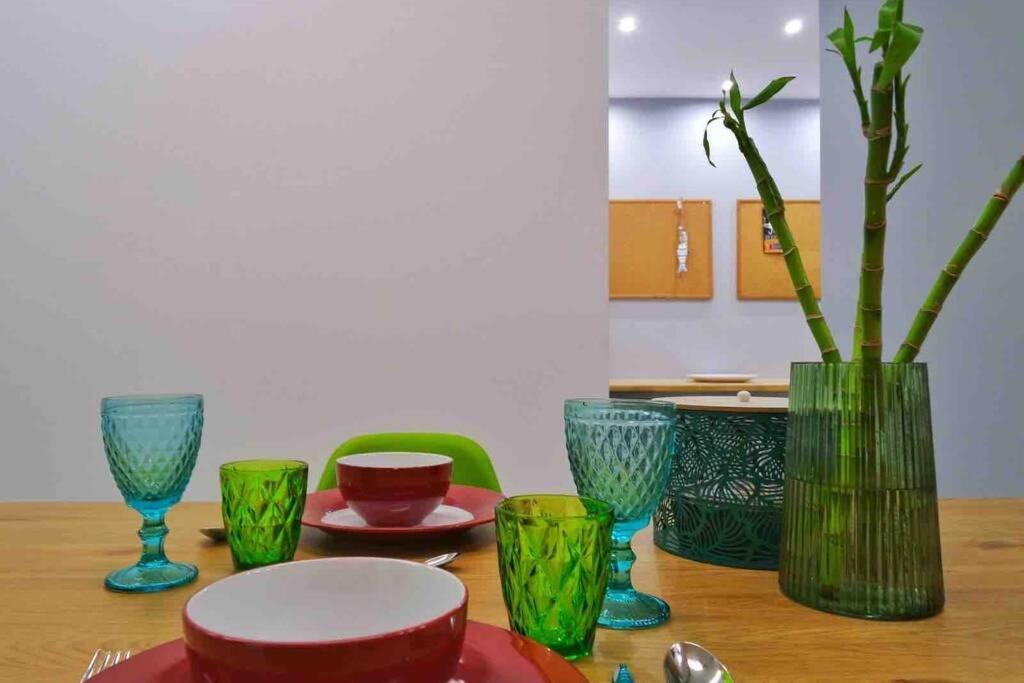 Casa Verde Di Giorgio 10 Mins Walk From Piraeus Port Екстериор снимка