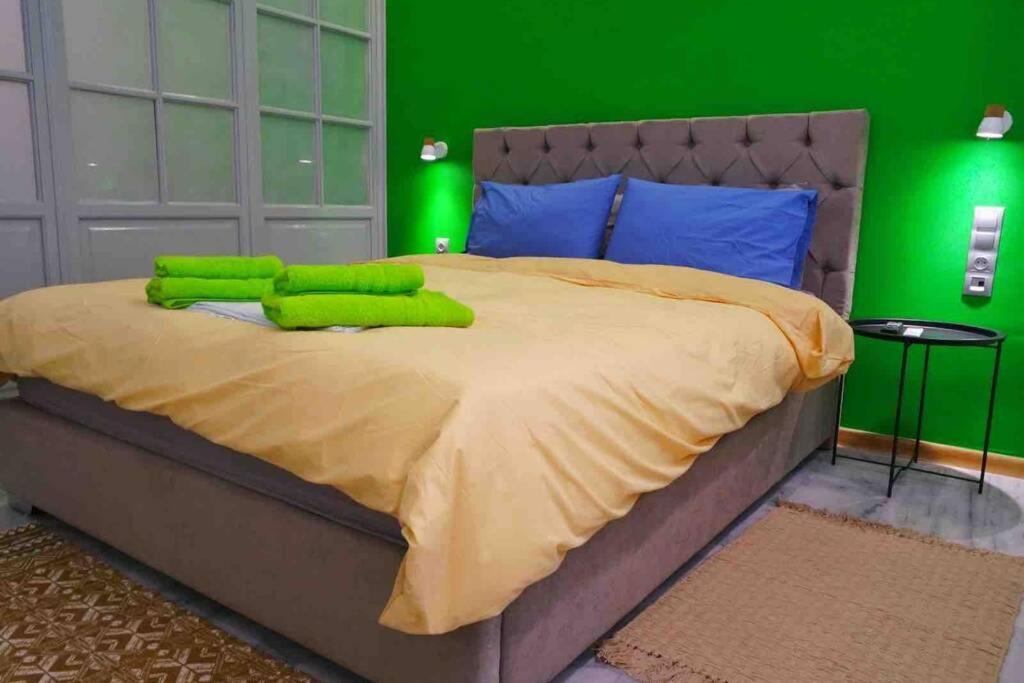 Casa Verde Di Giorgio 10 Mins Walk From Piraeus Port Екстериор снимка